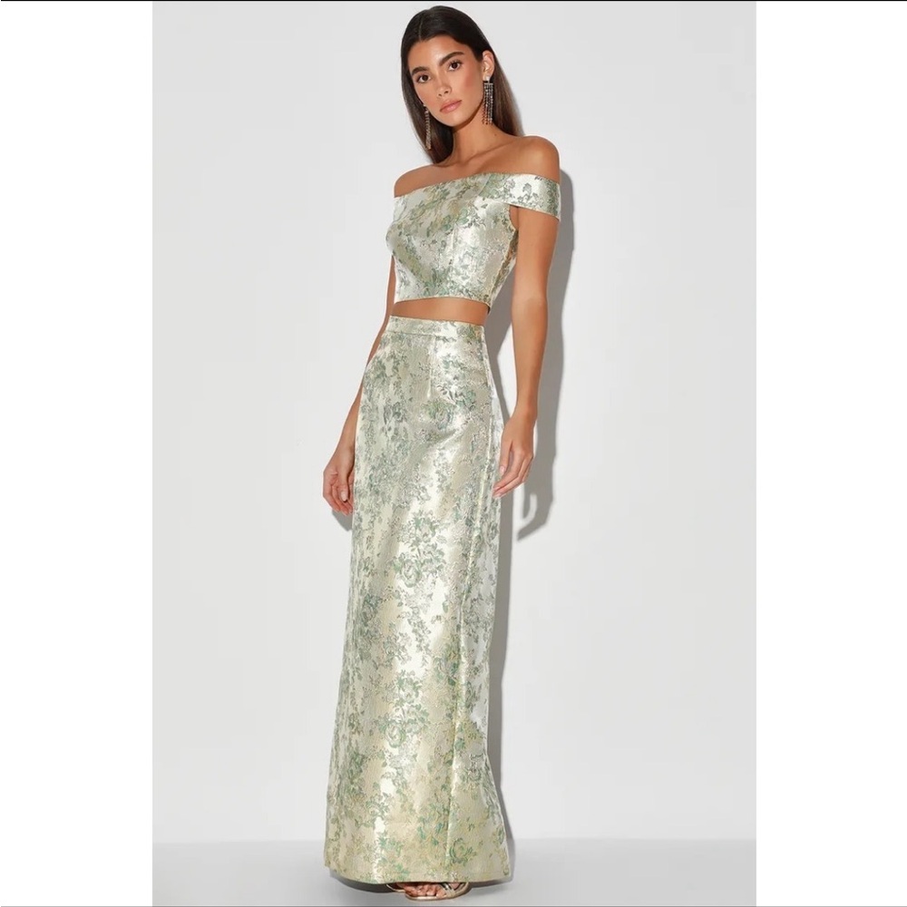 Elegant Off-Shoulder Floral Gown